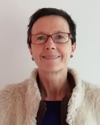 Photo of Elen Thomas, Psychotherapist in Swansea, Wales