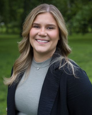 Photo of Kendyl Davis, LMFT, Licensed Professional Counselor