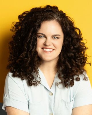 Photo of Maura Freshour, Clinical Social Work/Therapist, MSW, LICSW, RPT