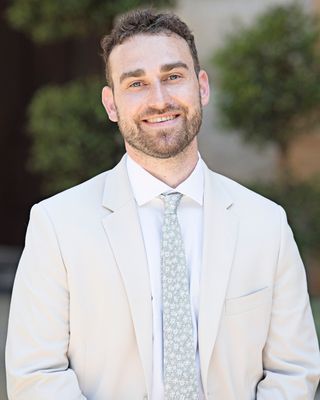 Photo of Allen Vayner, Licensed Social Worker, MSW, LSW