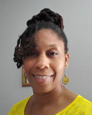 Photo of Pascha Avery, Licensed Mental Health Counselor, LMHC