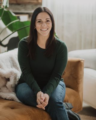 Photo of Brittany MacMillan, Pre-Licensed Professional, (MSW), BASc