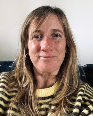 Photo of Shona McCombie, Counsellor, MSc, MBACP