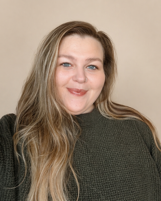 Photo of Abbie Paul, Clinical Social Work/Therapist, MSW, LSW