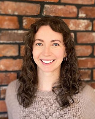 Photo of Erin Farley, Counsellor, MA, RCC