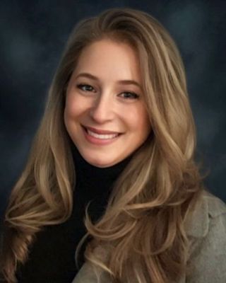Photo of Hillary Geffner, Marriage & Family Therapist, LMFT, MS