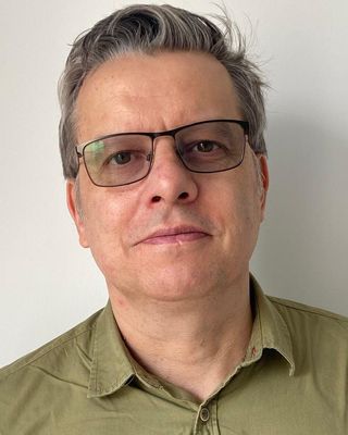 Photo of Scott Chesters, Counsellor, MBACP