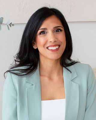 Photo of Neha Sethi-Singh, Registered Psychotherapist (Qualifying), MSc, ND , RP(Q)