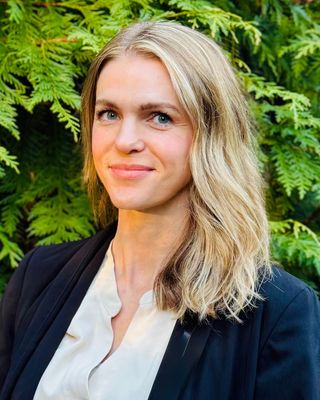 Photo of Candis Fesser, Psychiatric Nurse Practitioner, ARNP, PMHNP