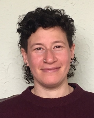 Photo of Andi Yumansky, Registered Psychotherapist in Washago, ON