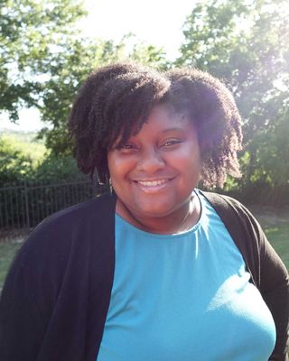 Photo of Dayshaunna Lanaye Finley, Licensed Master Social Worker, LMSW