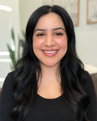 Photo of Marilu Navarro - Marilu Navarro, LMFT, Marriage & Family Therapist