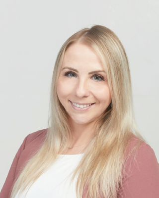 Photo of Danielle Beaubien, Registered Psychotherapist (Qualifying), BA, MSc