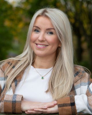 Photo of Kate Wood, Counsellor, MBACP