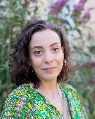 Photo of Talia Shiloh, Counsellor, MBACP Accred