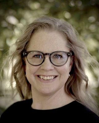 Photo of Fiona Williamson, Counsellor