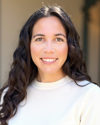 Photo of Desai Negrelli, Clinical Social Work/Therapist, LCSW