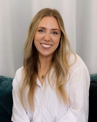 Photo of Kaitlyn Arnold, BA, MA, RP, Registered Psychotherapist