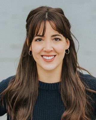 Photo of Savannah Davis, Clinical Social Work/Therapist, LICSW