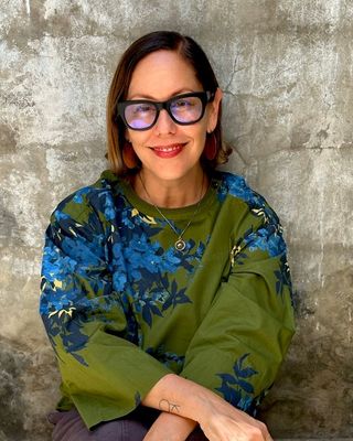 Photo of Elena White, Marriage & Family Therapist, MA, LMFT