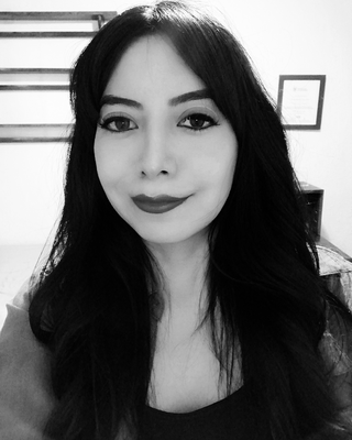 Foto de Laura Morales . - Psicóloga Clínica y de Salud TCC DBT o TDC, Psicólogo, Mtra