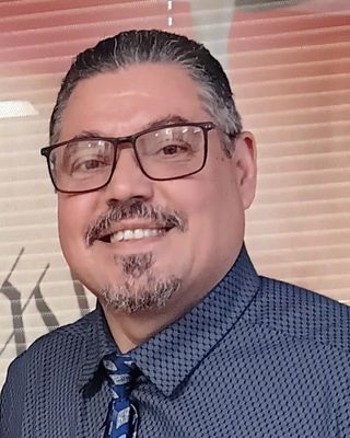 Photo of Martin Flores, Marriage & Family Therapist, MA, LMFT