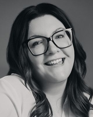 Photo of Brianne Elizabeth Loh, Clinical Social Work/Therapist, MSW, LSWAIC