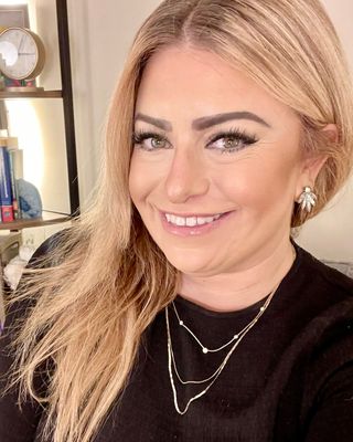 Photo of Leah Miller, Psychiatric Nurse Practitioner, MSN, RN, PMHNP