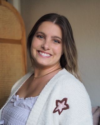 Photo of Jenna Barnes, Marriage & Family Therapist, LMFT, EMDR