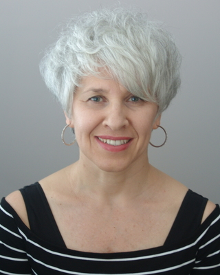 Photo of Angela Colangelo, MA, RP, RMFT, Registered Psychotherapist