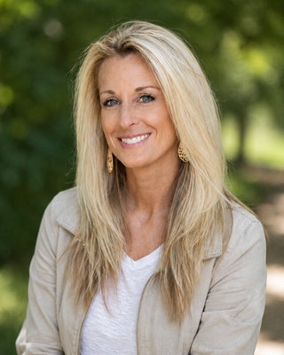 Photo of Heather R Hebert, Marriage & Family Therapist, MEd, LMFT, C-ART