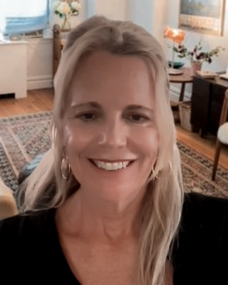 Photo of Hilary Malloy, Clinical Social Work/Therapist, LCSW