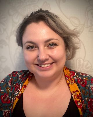 Photo of Rebecca Claire Thomas - Becky Thomas, BSc (Hons), Dip Couns, MBPsS, MBACP, Counsellor, MBACP
