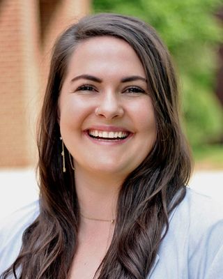 Photo of Lauren Lawry, Clinical Social Work/Therapist, MSW, LICSW