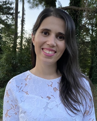 Photo of Veronica Pereira, MS, LCMHC, NCC, CGCS, Licensed Clinical Mental Health Counselor in Raleigh