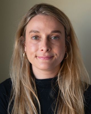 Photo of Ella Deeks, Counsellor, DCounsPsych, MBACP