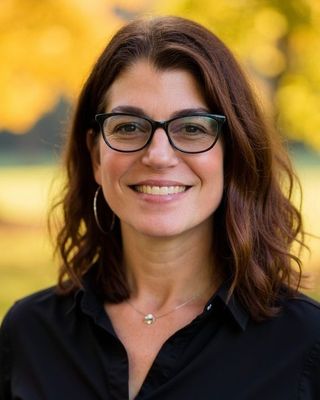 Photo of Betsy Cook, Clinical Social Work/Therapist, MSW, LCSW
