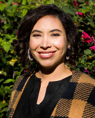 Photo of Angela Shaiman, Marriage & Family Therapist in Oakland, CA