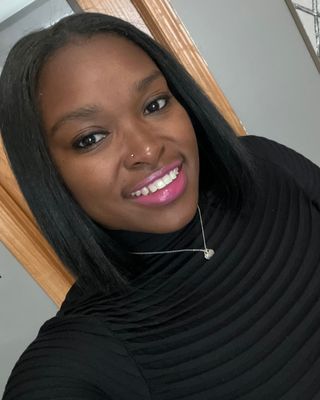 Photo of Akiah Robinson, MSW, LSW, Clinical Social Work/Therapist