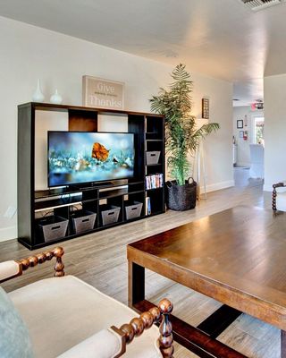 Photo of Peter James Davidson - Anaheim Lighthouse Treatment Center, Treatment Center