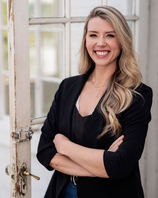 Photo of Bailey Baker, Psychiatric Nurse Practitioner, PMHNP, FNP