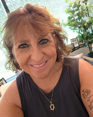 Photo of Debbie Levine, Clinical Social Work/Therapist, MSW, LCSW