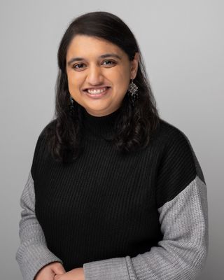 Photo of Avnee Sharma, Registered Psychotherapist (Qualifying), MA, MACP, EMDR