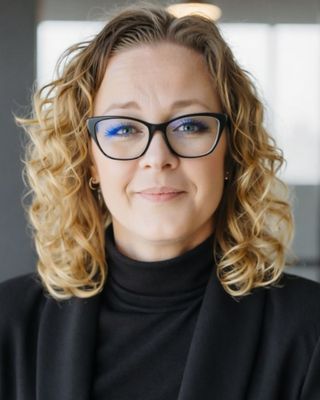 Photo of Kirstin Ballantine, Pre-Licensed Professional