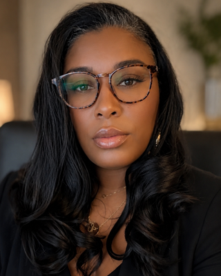 Photo of Erica Diggs, Licensed Professional Counselor, MA, CAADC, LPC