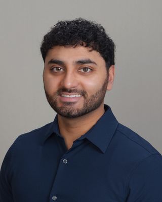 Photo of Dr. Salik Ghaus, Pre-Licensed Professional, PsyD