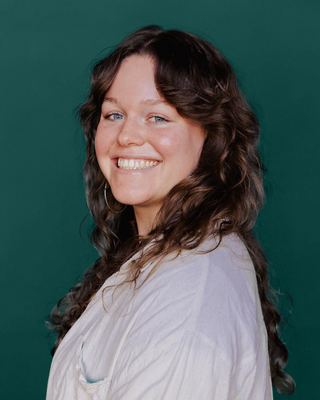 Photo of Erin Casanova, Pre-Licensed Professional, MA, NCC