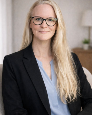 Photo of Denise Palmer, Psychotherapist, UKCP Trainee