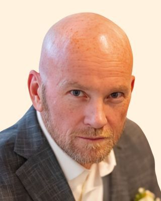 Photo of Dr. Timothy Curran, Psychologist, PsyD