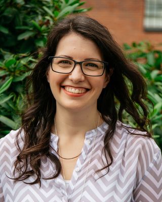 Photo of Erica Albert, Clinical Social Work/Therapist, LICSW